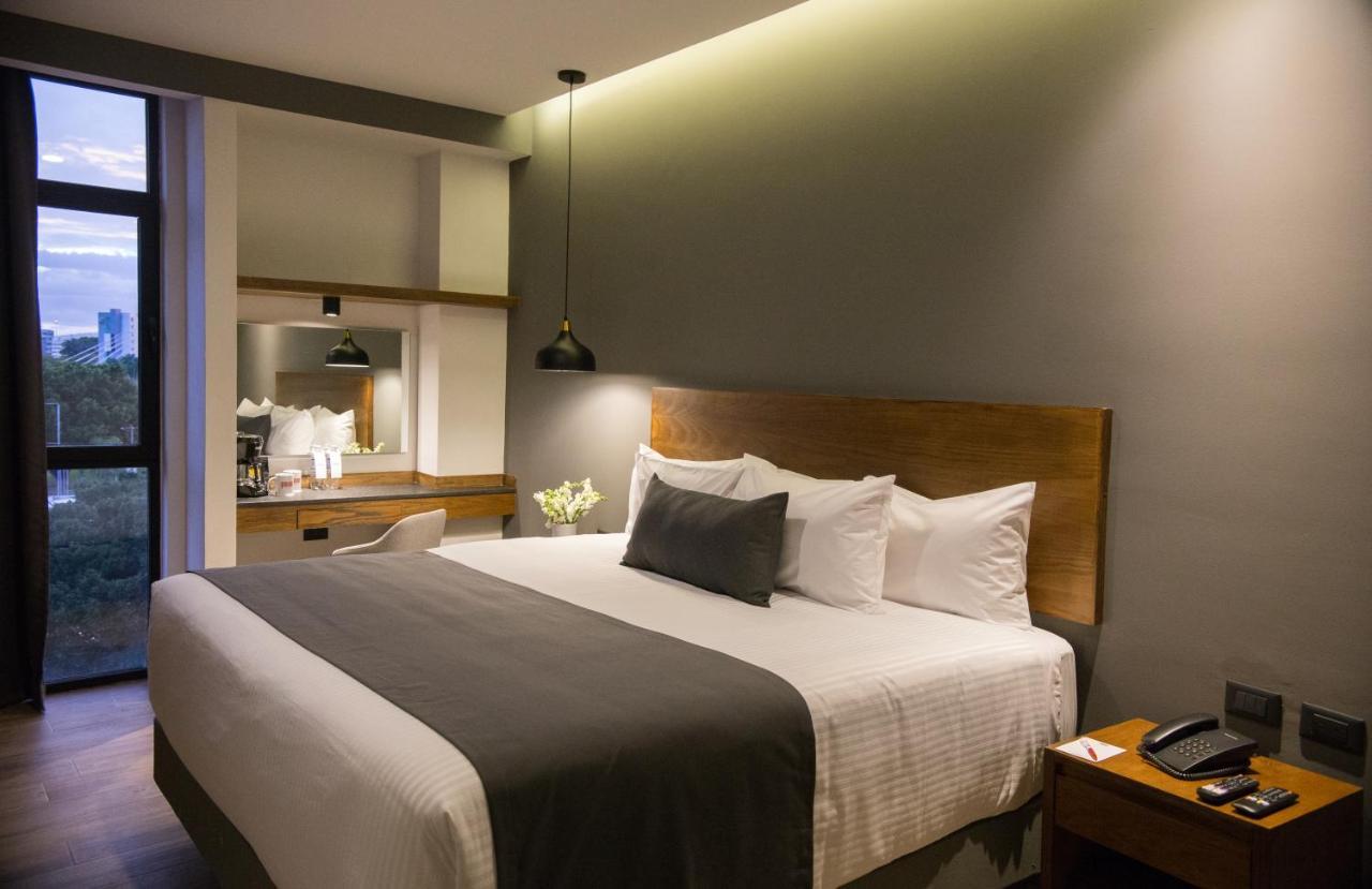 Gumont Guadalajara Lopez Mateos - Minerva Otel Dış mekan fotoğraf