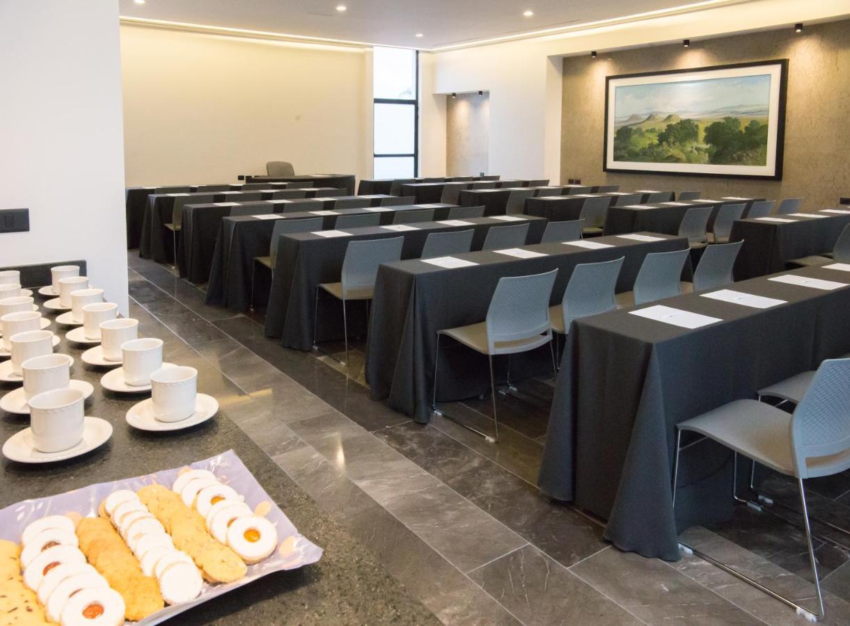 Gumont Guadalajara Lopez Mateos - Minerva Otel Dış mekan fotoğraf